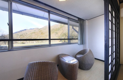 Numata House | Ginshotei Awashima
