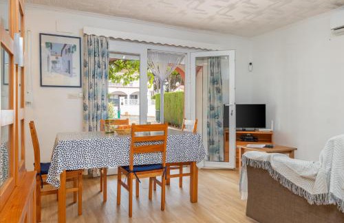 L'Escala House | Giovanni