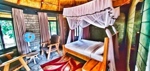 Pakwach Hotel | Gipir and Labongo Safari Lodge Ltd