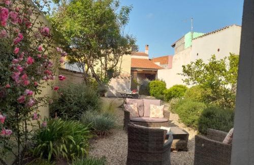 Riola Sardo Bed & Breakfast | Girasole Boutique B&B