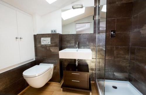el Mercadal Apartment | Girona Housing Ginesta 9