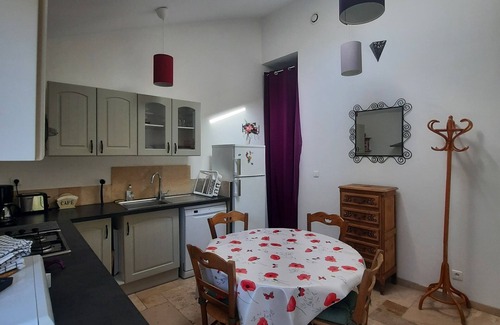 Lambesc Apartment | Gite à la Ferme des Petits Fruits Bio