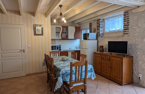 Epieds-en-Beauce Cottage | Gite Épieds-en-Beauce, 1 bedroom, 4 persons