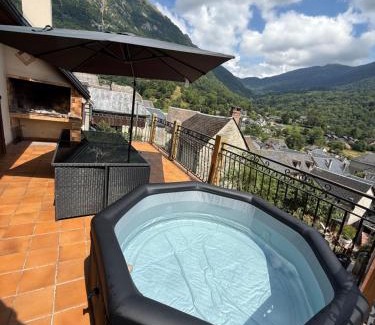 Boutx House | GITE 15 Places avec Jacuzzi à BOUTX LE MOURTIS