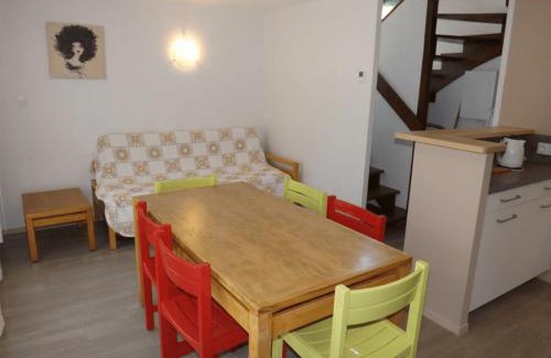 Le Claux Apartment | Gite 5 Vacances en Auvergne Gîte au Puy Mary avec Activités de Plein Air
