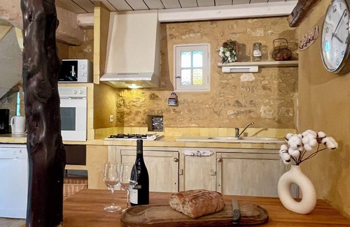 Saint-Aubin-de-Nabirat House | Gite 7 Personnes Bordé par la Riviere