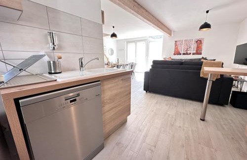 Bourgogne-Fresne Apartment | Gite 8 personnes avec jacuzzi à 10 min de Reims