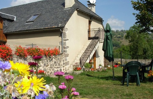 Albepierre-Bredons Cottage | Gite Albepierre-Bredons, 3 bedrooms, 6 persons