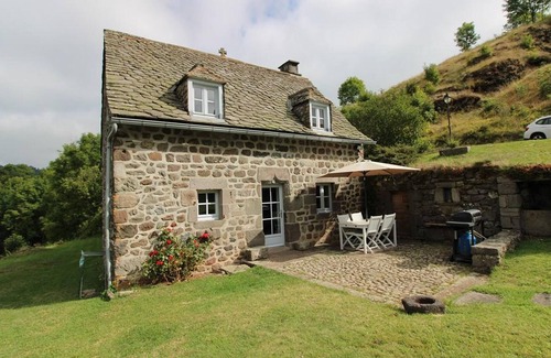 Albepierre-Bredons Cottage | Gite Albepierre-Bredons, 3 bedrooms, 4 persons