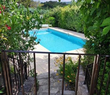 Rustrel House | GITE AUX 4 SAISONS DU COLORADO PROVENÇAL - 3 ÉTOILES - Rustrel
