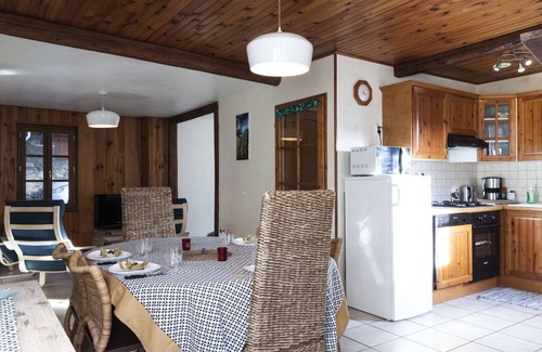 Bazus-Aure House | Gîte Calme classification 3 * for 7 persons near Saint Lary Soulan with WIFI