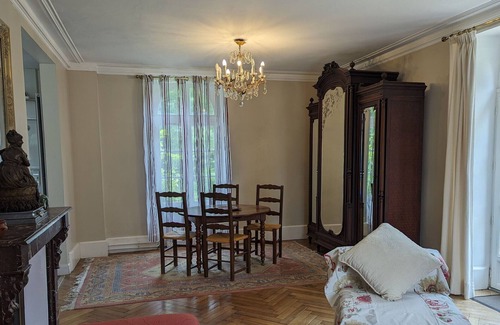 Cernoy-en-Berry Cottage | Gite Cernoy-en-Berry, 5 bedrooms, 10 persons