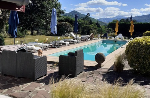 Osses Cottage | Gîte, Charm and calm for this independent gite ideal for hikers;