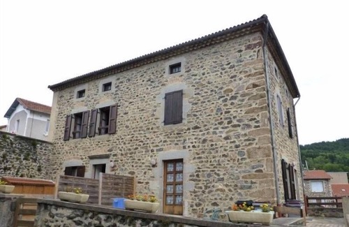 Chavaniac-Lafayette Cottage | Gite Chavaniac-Lafayette, 2 bedrooms, 4 persons