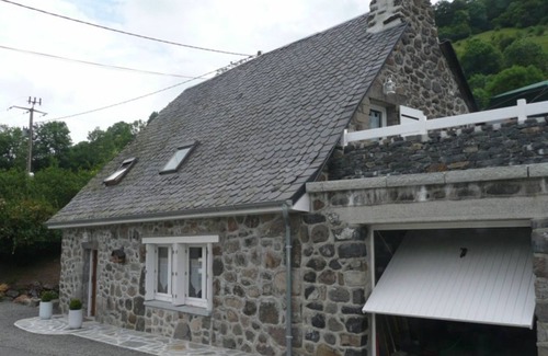 Collandres Cottage | Gite Collandres, 2 bedrooms, 4 persons