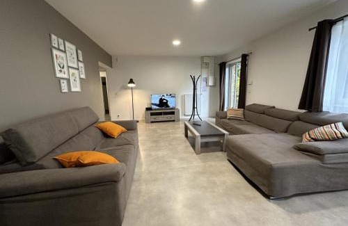 Arjuzanx House | Gite commanday