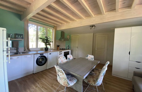 Dommartin-les-Cuiseaux Ski Chalet | Gîte de la Liambe -wooden house in the countryside - sleeps 4 to 6 -