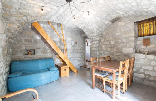 Berrias-et-Casteljau House | Gite de l'écurie