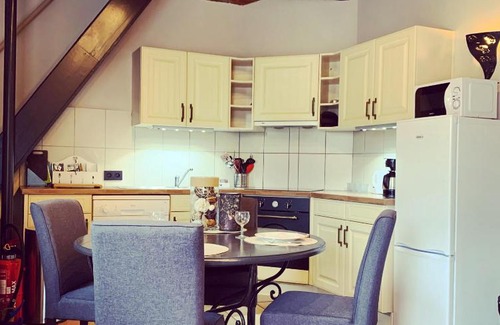 Falmagne House | Gite de La Belle Etable