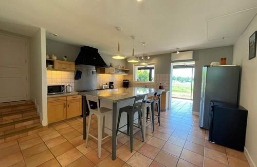 Diancey House | Gîte de la fontaine salée, a haven of peace in the heart of the Auxois meadows.