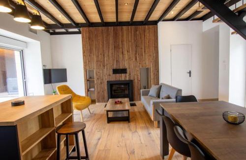 Anlhiac House | Gite de la fontanelle