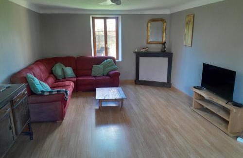 Arrenes House | Gite de puy faucher
