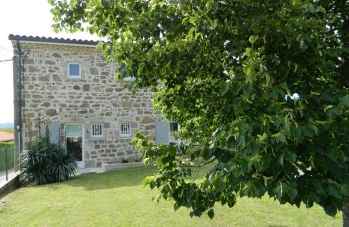 Colombier-le-Cardinal House | Gite des Perrines