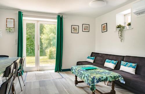 Genouille House | Gite du Parc