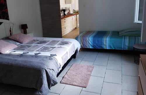 Mauzac-et-Grand-Castang Bed & Breakfast | Gite en Rez-de-jardin