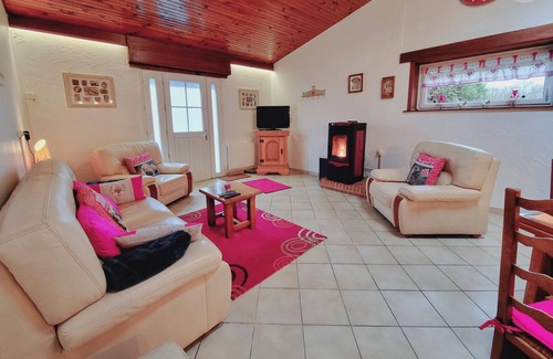 Eppe-Sauvage Cottage | Gite Eppe-Sauvage, 3 bedrooms, 4 persons