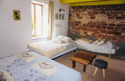 Messey-sur-Grosne Other | Gite for 15 people