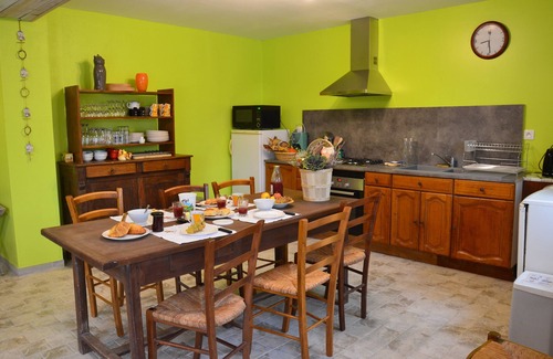Chatillon-sous-les-Cotes Cottage | Gite GRAND LOGIS DES CHOUETTES 5 bedrooms, 6 to 10 pers, jacuzzi, games room