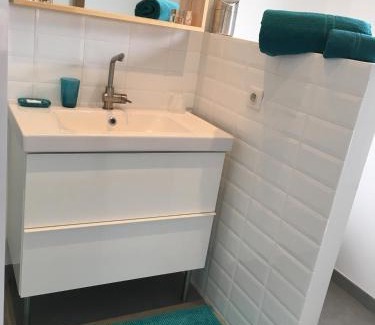 Bouloc Apartment | Gite-Grand studio contemporain proche Toulouse dans domaine Equestre