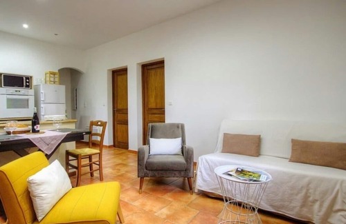Casabianca House | GÎTE, HAUTE CORSE, CASTAGNICCIA, CASABIANCA 35% discount for 5 or 6 overnight stays