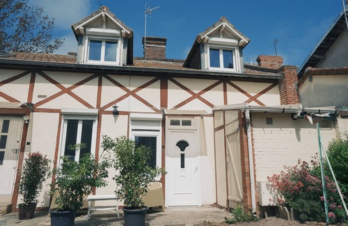 Luc-sur-Mer House | Gîte in Luc sur mer town center 150 m from the sea