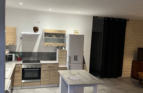 Cavillargues House | Gite in the countryside 15 minutes from uzès