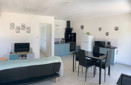 Molieres House | Gîte in the Dordogne in a peaceful natural setting