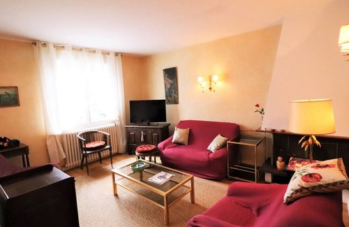 Jussac Cottage | Gite Jussac, 2 bedrooms, 4 persons