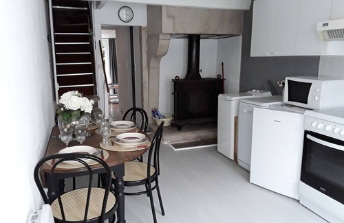 Forges-les-Bains House | Gite L'atout Charme au Centre de Bains les Bains