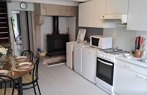 Forges-les-Bains House | Gite L'atout Charme au Centre de Bains les Bains