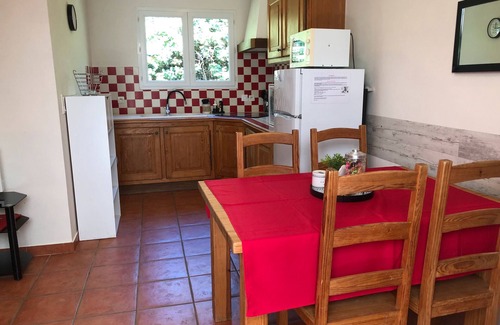 Saint-Christol-Les-Ales House | Gîte 'L'Olivier' at Heike and Didier's, shared pool, Wi-Fi and air conditioning