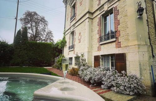 Saint-Andre-les-Vergers Hotel | Gite L'Instant Champenois