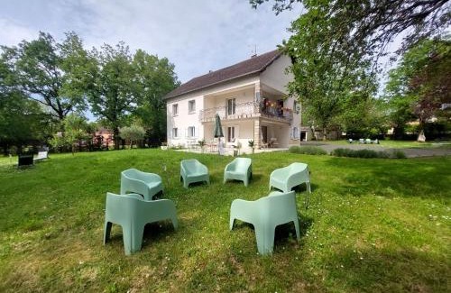 Villefranche-de-Rouergue House | GITE LA CÔTE de GRAVES