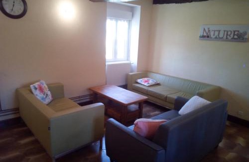 Artannes-sur-Indre House | GITE LA GRANDE AVALOUX