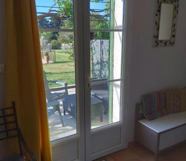 Mouries House | Gite La RESTANCO