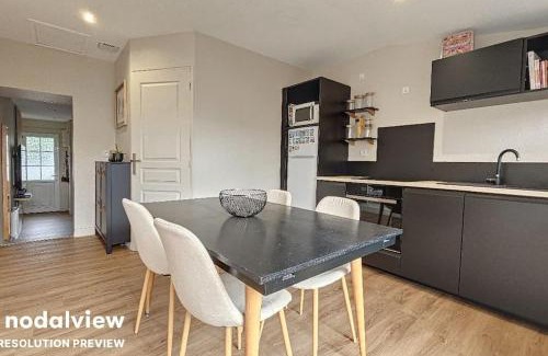 Tourlaville House | Gite le 83