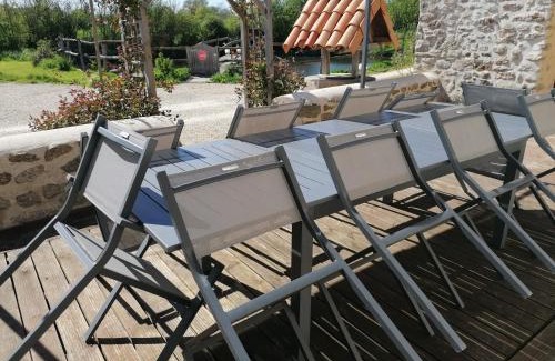 Parthenay House | Gite Le marronnier - Parthenay - 10 personnes - Gite à la campagne à 3 kms du centre-ville