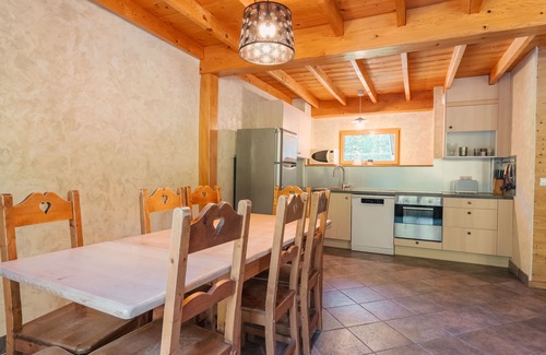 La Compote Ski Chalet | Gite Le Moulin Lanchette 8 persons Massif des Bauges with SPA and Sauna