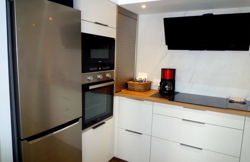 Montrozier Apartment | Gite Le Prédaïou, sleeps 4