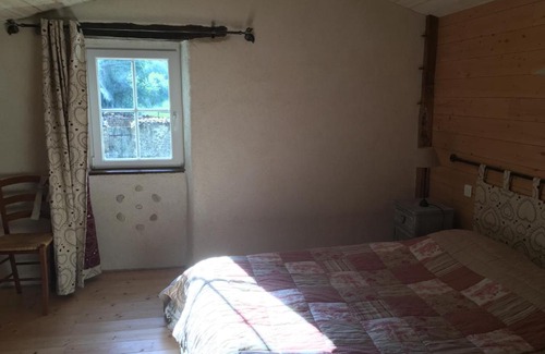 Chantonnay House | Gite Le Puy Rabasteau